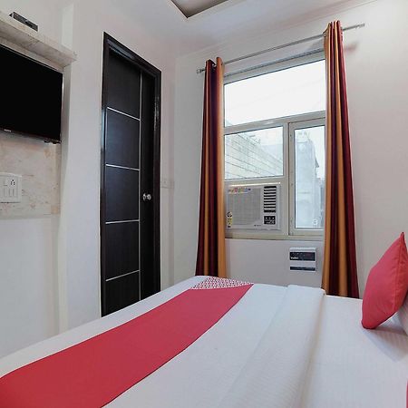 Hotel O Kanak Palace New Delhi Luaran gambar