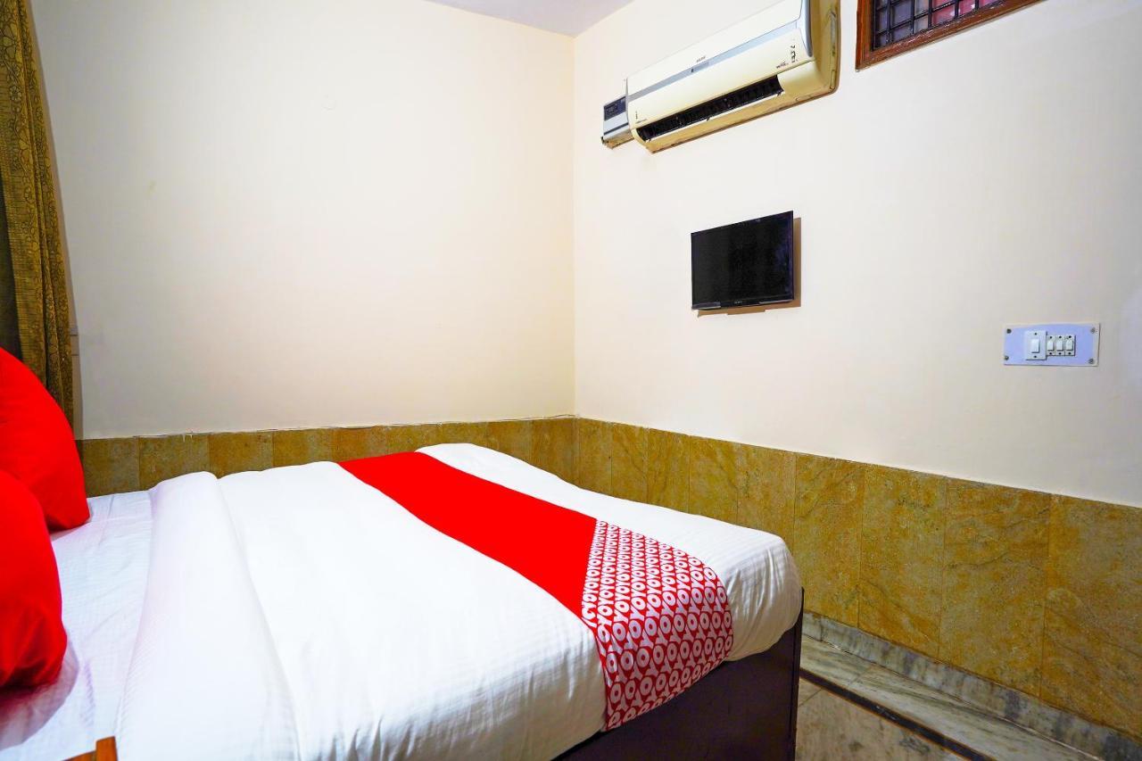 Hotel O Kanak Palace New Delhi Luaran gambar