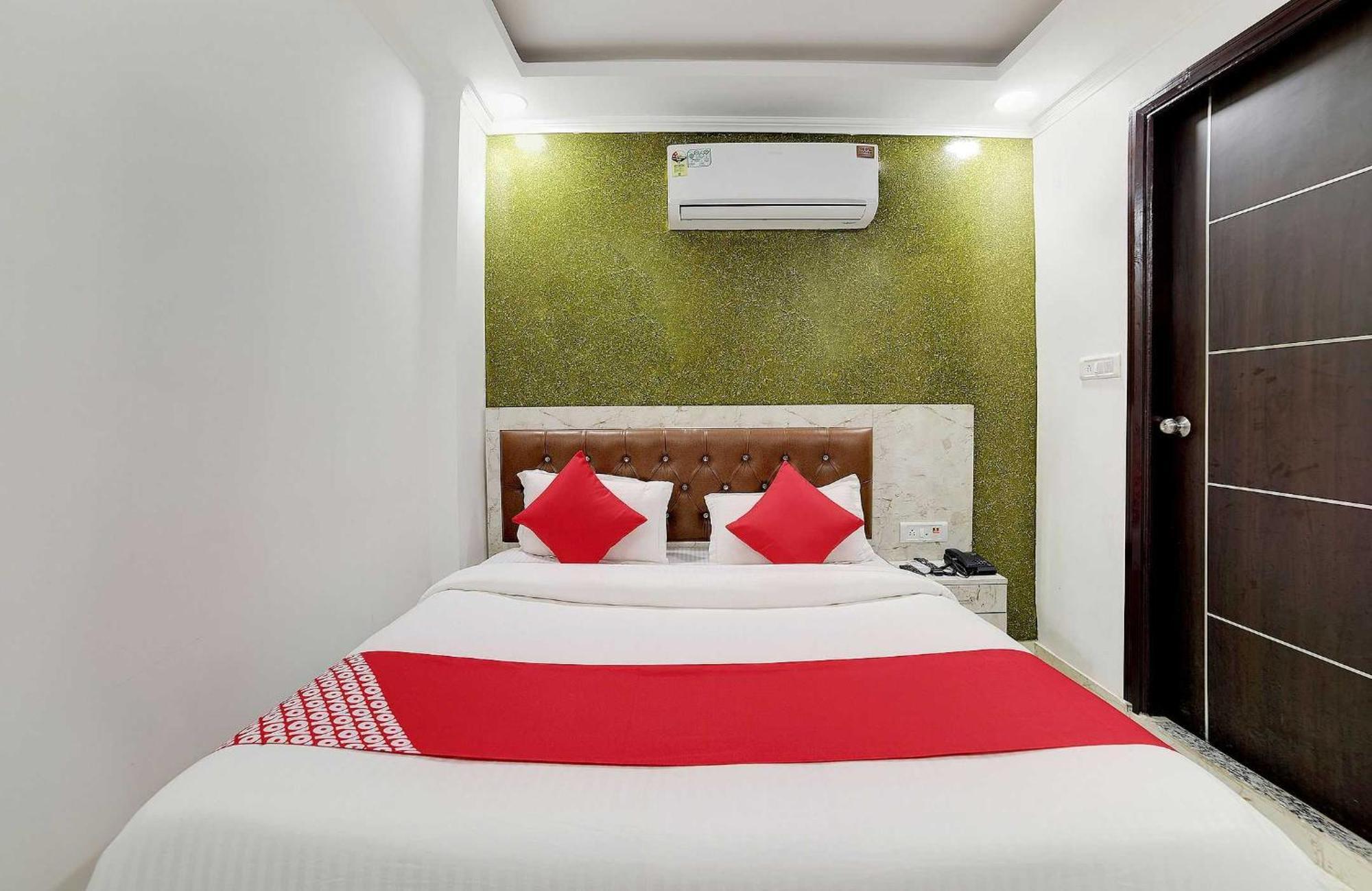 Hotel O Kanak Palace New Delhi Luaran gambar