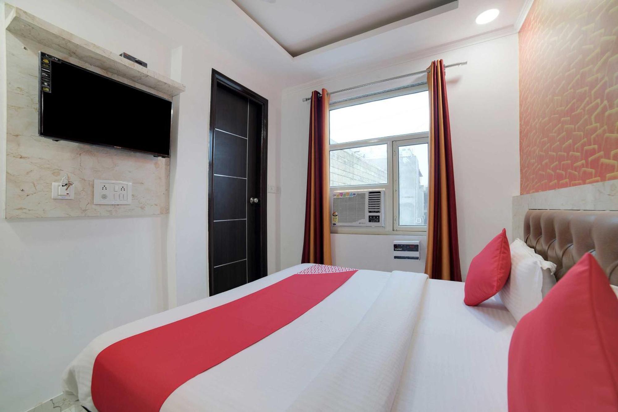 Hotel O Kanak Palace New Delhi Luaran gambar